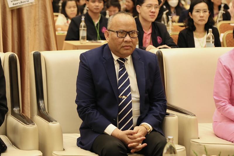 นายกิตติ อินทรกุล 