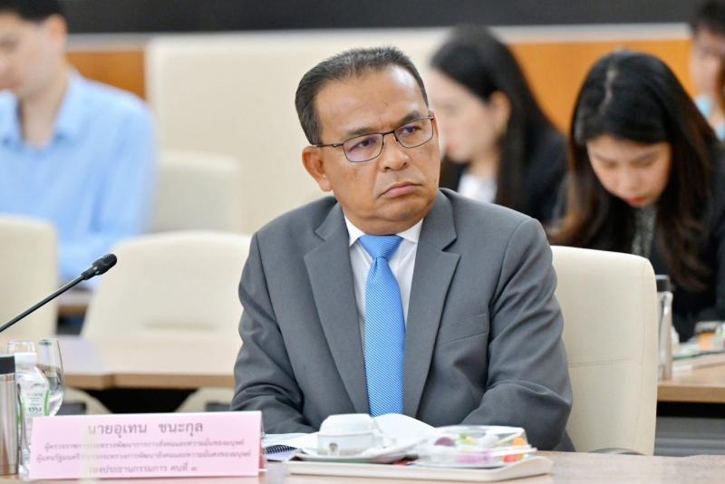นายอุเทน ชนะกุล ผู