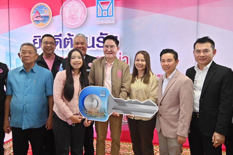"อัครา" นำทีม เด