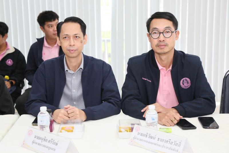 ปลัด พม. ร่วมประชุ�