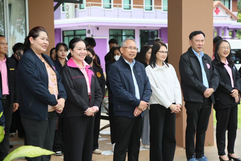 ปลัด พม. ร่วมประชุ�