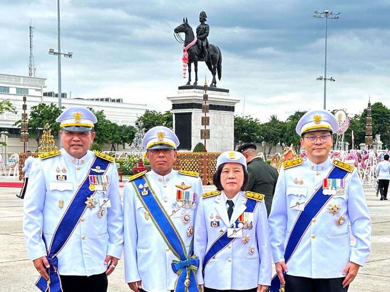 นางสาวสุนีย์ ศรีส�