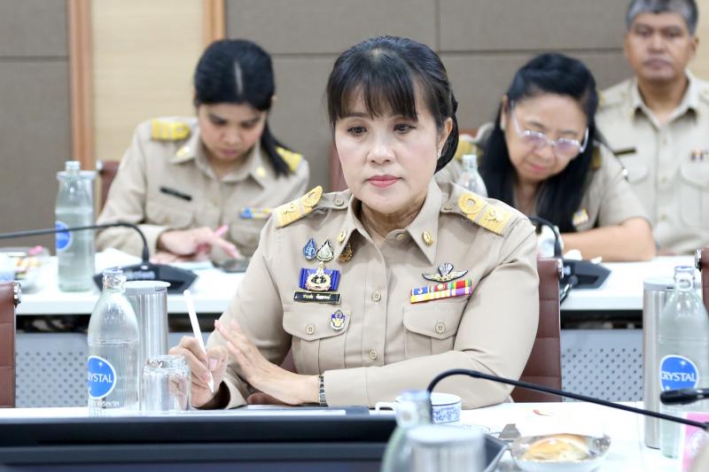 นายกันตพงศ์ รังษี�