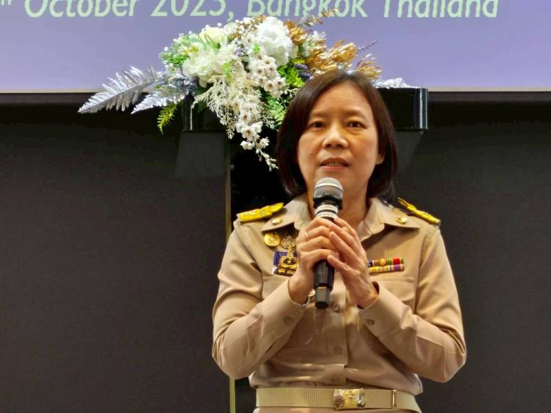 นางสาวสุนีย์ ศรีส�