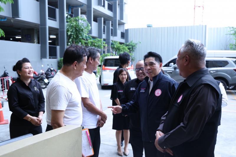 นายกองตรี ดร.ธนกฤต