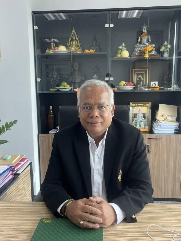นายพิสิฐ พูลพิพัฒ�