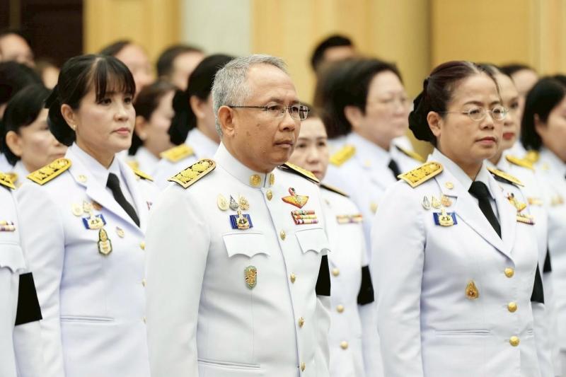รมว.พม. เป็นประธาน�