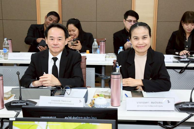 รมว.พม. เป็นประธาน�