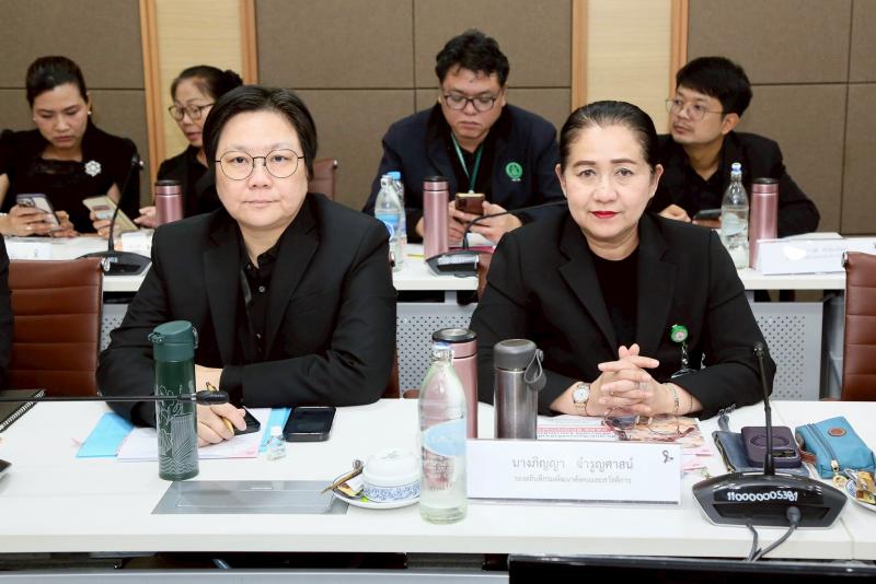 รมว.พม. เป็นประธาน�