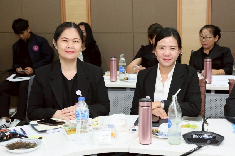 รมว.พม. เป็นประธาน�