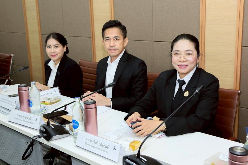 รมว.พม. เป็นประธาน�