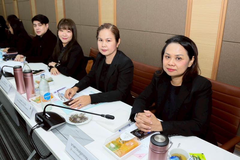 รมว.พม. เป็นประธาน�