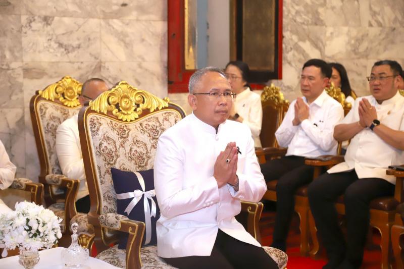 ปลัด พม. เป็นประธา�