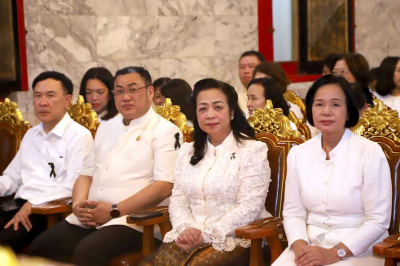 ปลัด พม. เป็นประธา�