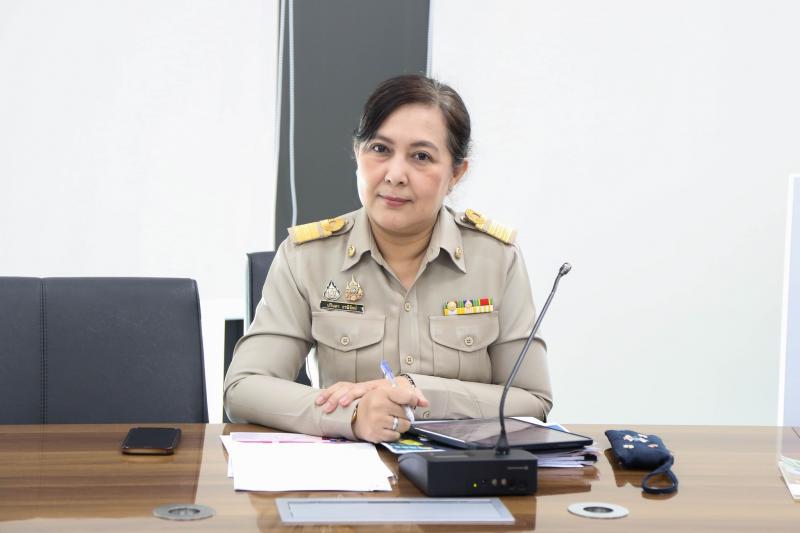 นางสาวสุนีย์ ศรีส�