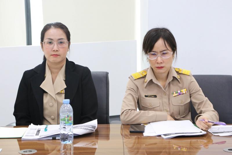 นางสาวสุนีย์ ศรีส�