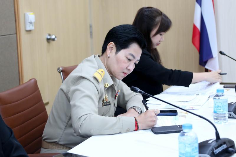 นายกองตรี ดร.ธนกฤต