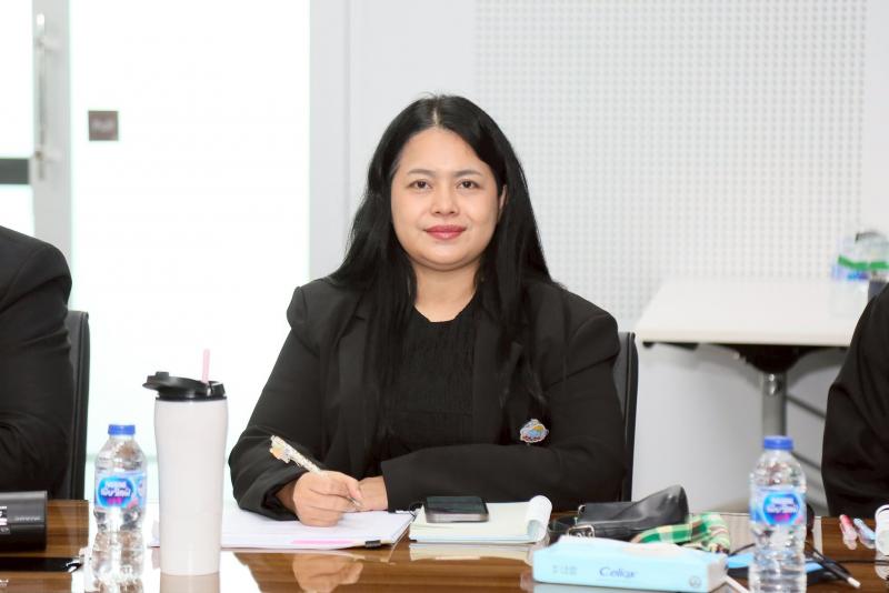 นางสาวสุนีย์ ศรีส�