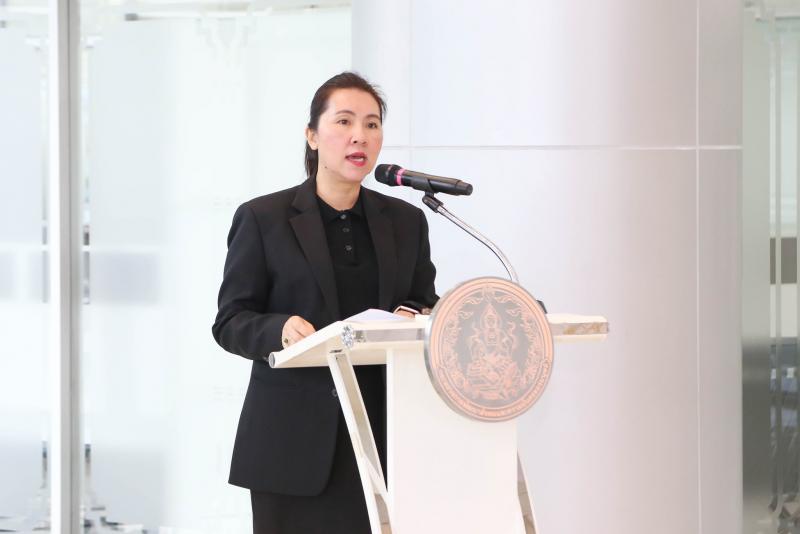 นางสาวสุนีย์ ศรีส�
