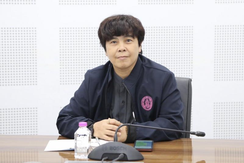 นางเตือนใจ คงสมบั�