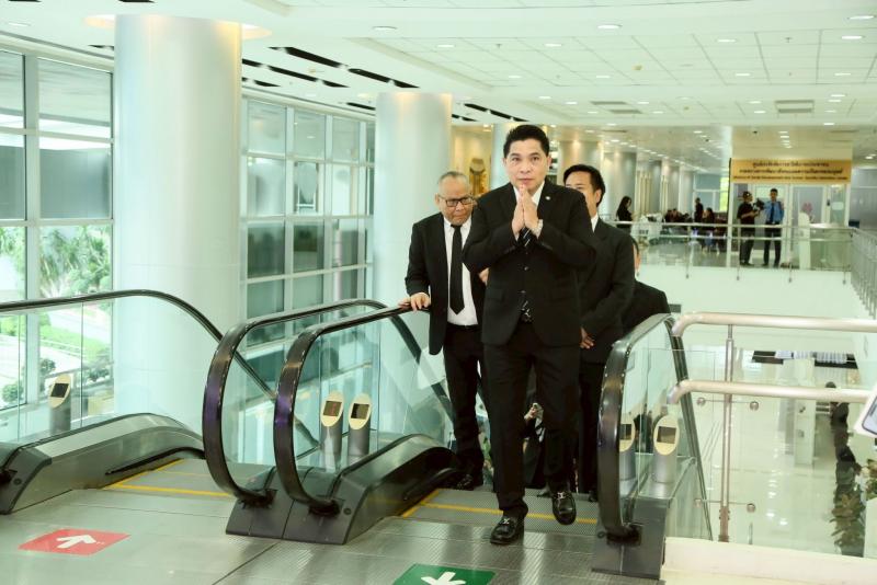 รมว.พม. เป็นประธาน�