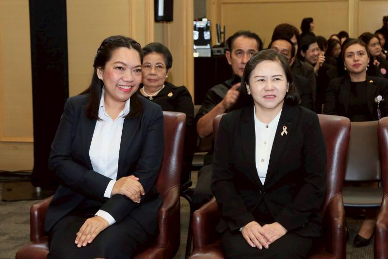 รมว.พม. เป็นประธาน�