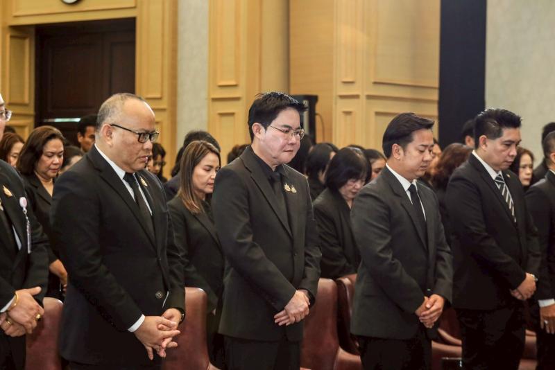 รมว.พม. เป็นประธาน�