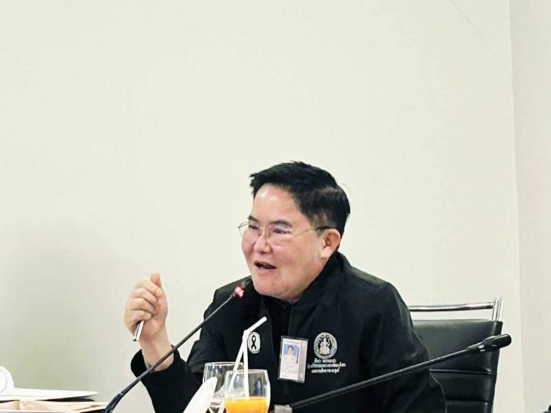 รมว.พม. ลงพื้นที่จ�