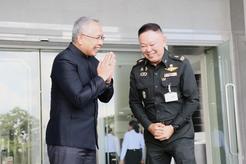 นายกันตพงศ์ รังษี�