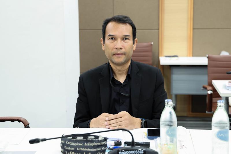 ปลัด พม. เป็นประธา�