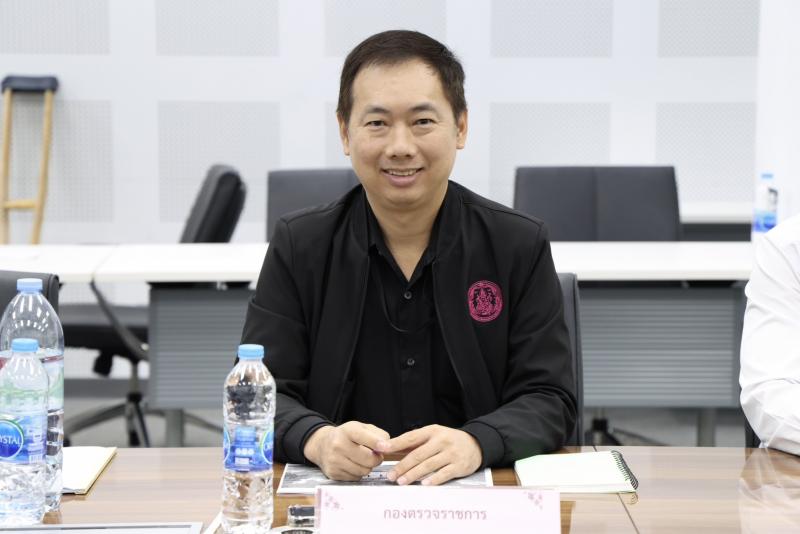 นางเตือนใจ คงสมบั�