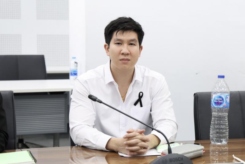 นางเตือนใจ คงสมบั�