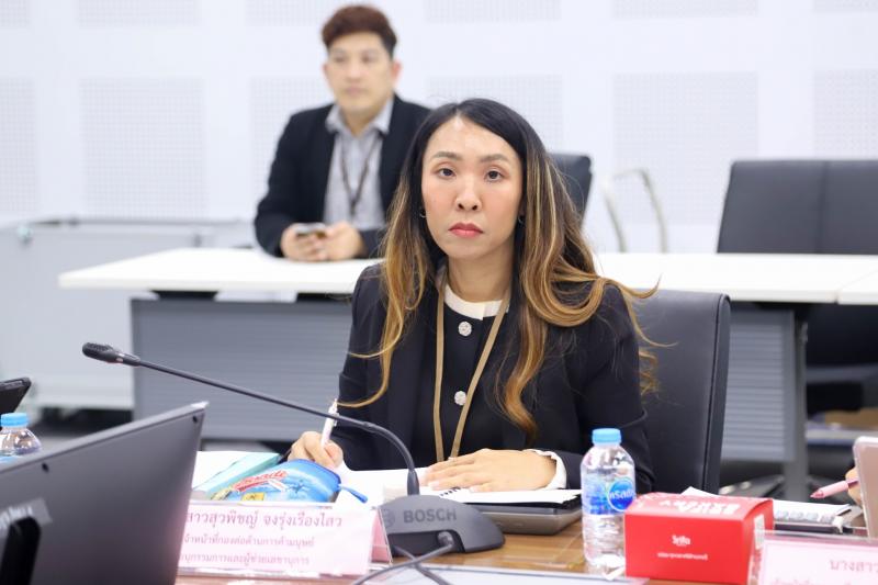 นางสาวสุนีย์ ศรีส�