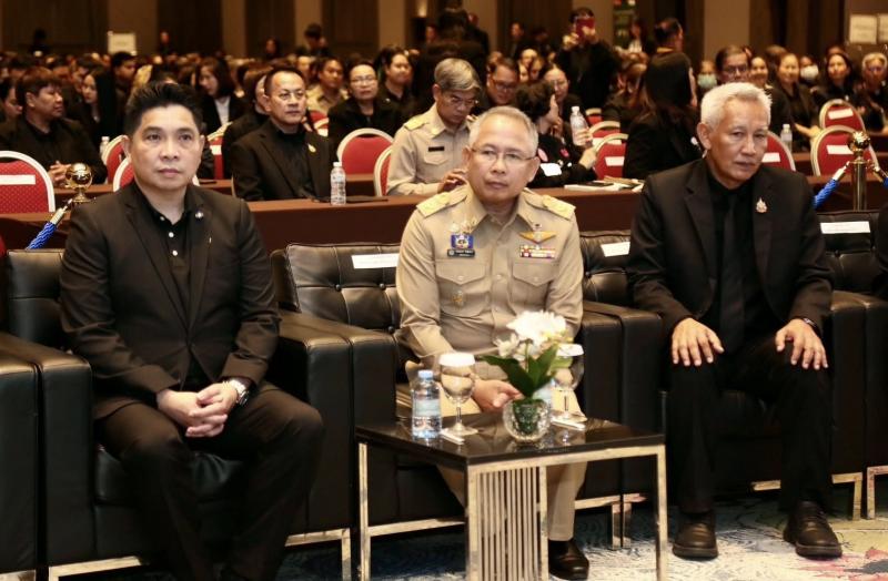 รมว.พม. กล่าวต้อนร�