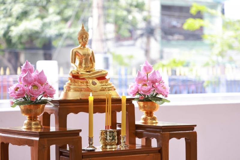 นางเตือนใจ คงสมบั�