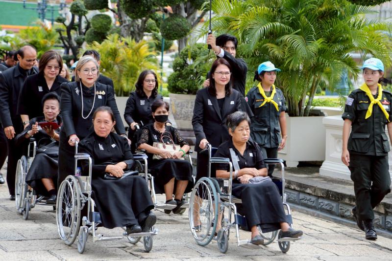 นายกันตพงศ์ รังษี�