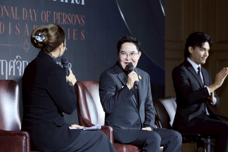 รมว.พม. เป็นประธาน�