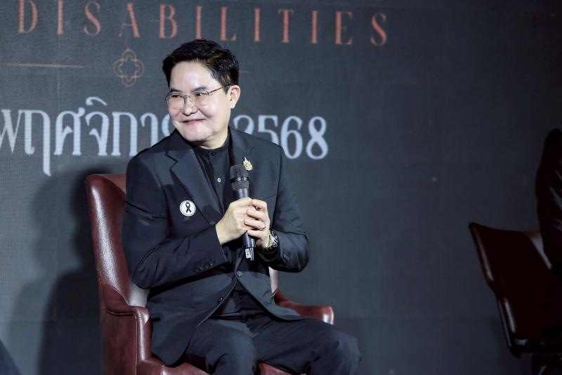 รมว.พม. เป็นประธาน�