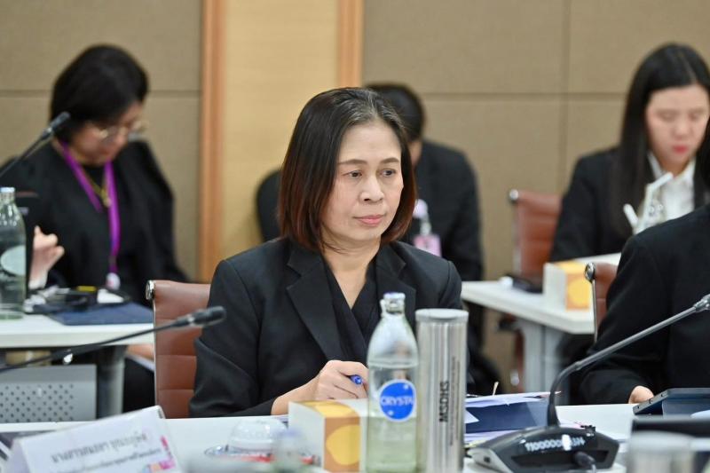 รมว.พม. เป็นประธาน�