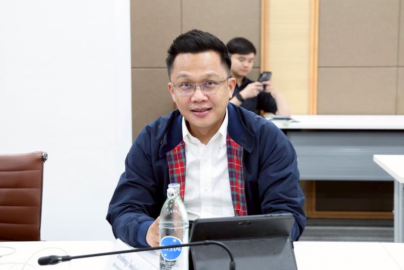 ปลัด พม. เป็นประธา�