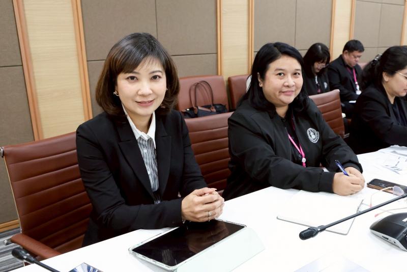 ปลัด พม. เป็นประธา�