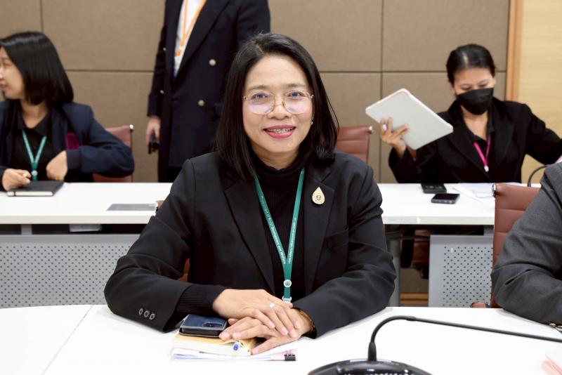 ปลัด พม. เป็นประธา�