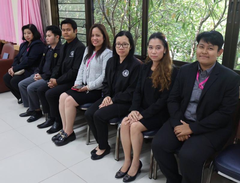 นางสาวสุนีย์ ศรีส�