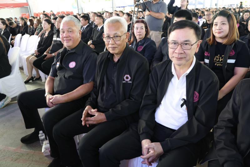 รมว.พม. ลงพื้นที่จ�
