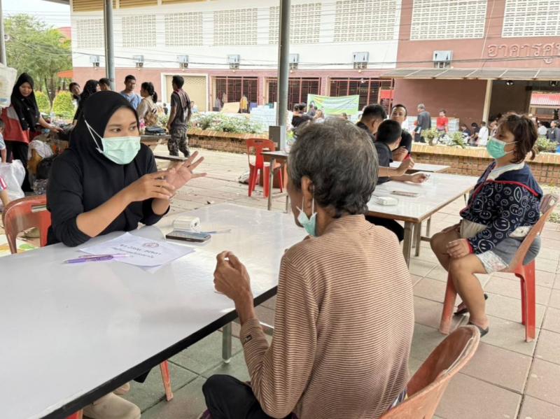 รมว.พม. มอบหมายให้ �