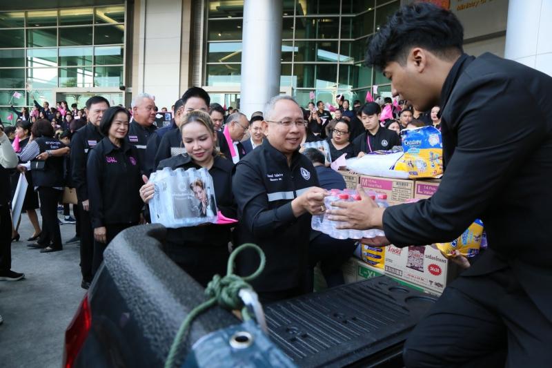 รมว.พม. เป็นประธาน�