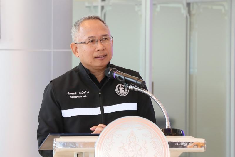 รมว.พม. เป็นประธาน�