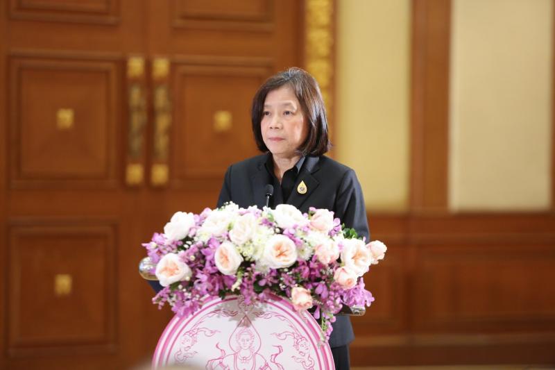 รมว.พม. เป็นประธาน�