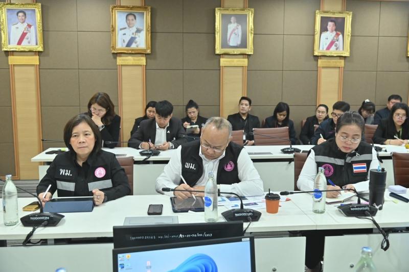 รมว.พม. เป็นประธาน�