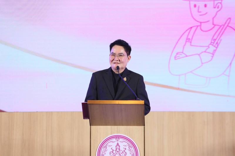 "อัครา" Kick Off เปิด�